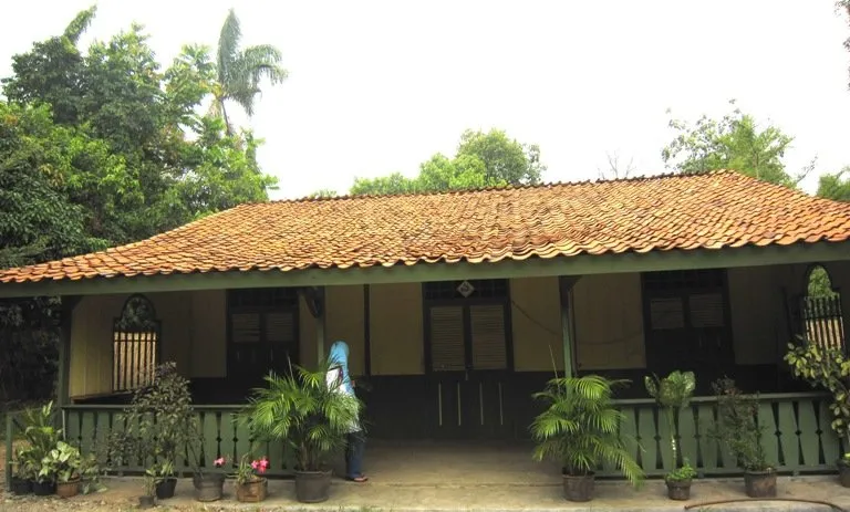 Rumah Adat Betawi